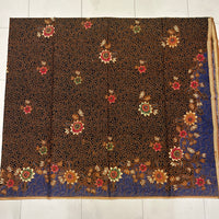 Traditional Flowers Motif Blue