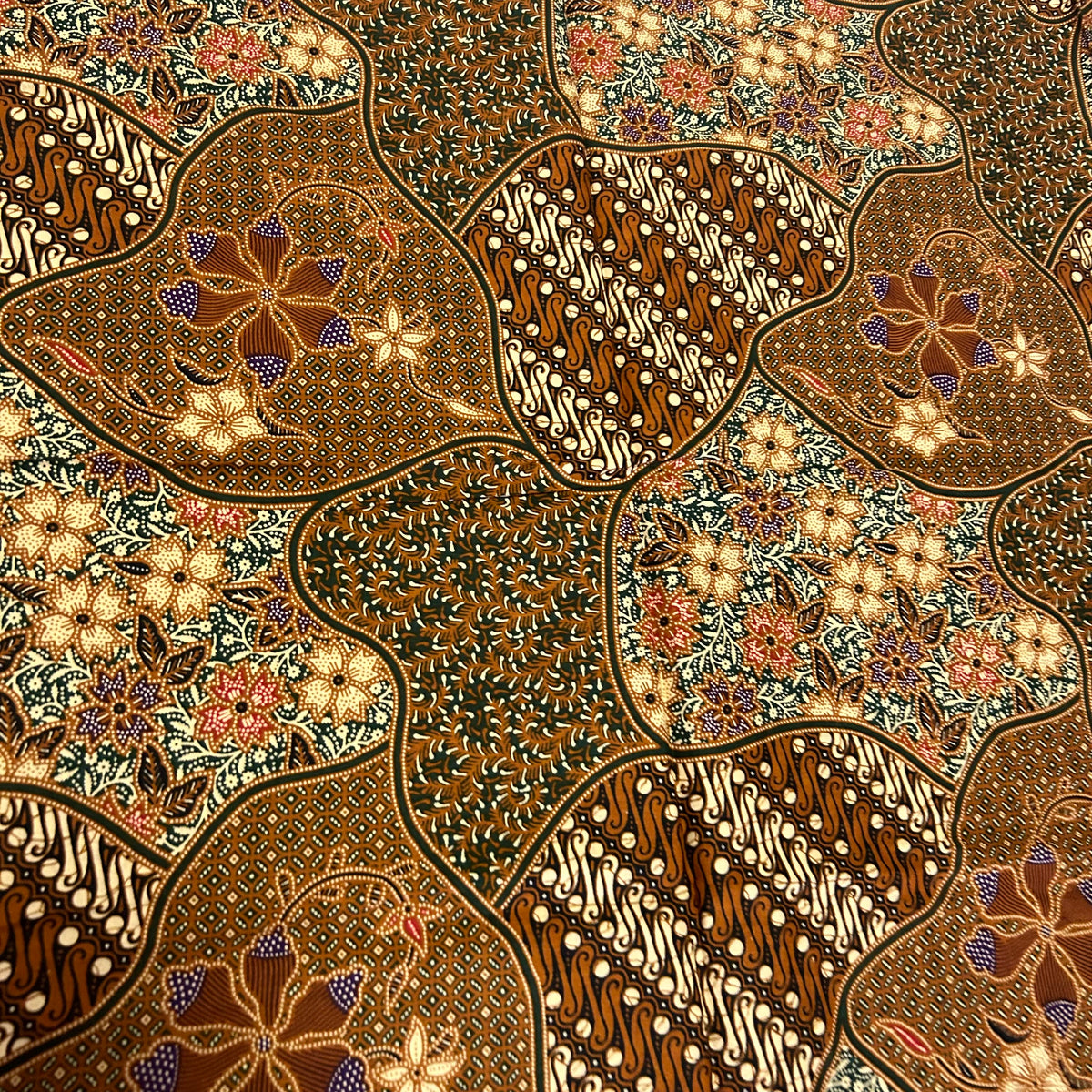 Traditional Padi Field Motif Batik Green – Lee Ann Textiles SG