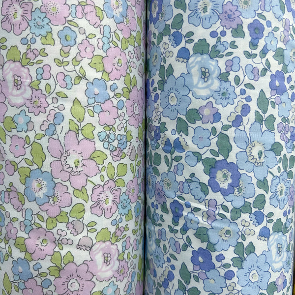 Pastel Dainty Flowers