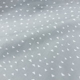 Whiteout - Triangles on Grey